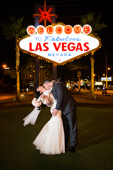 Nashville TN Marriage In Front Of Sign